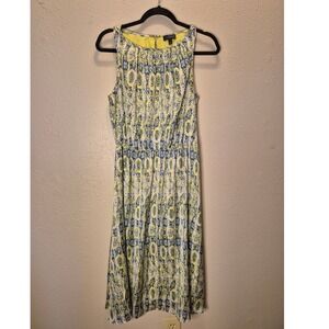 The Limited Women Yellow Blue Floral Sleeveless Pleated Neck Blouse Size M
